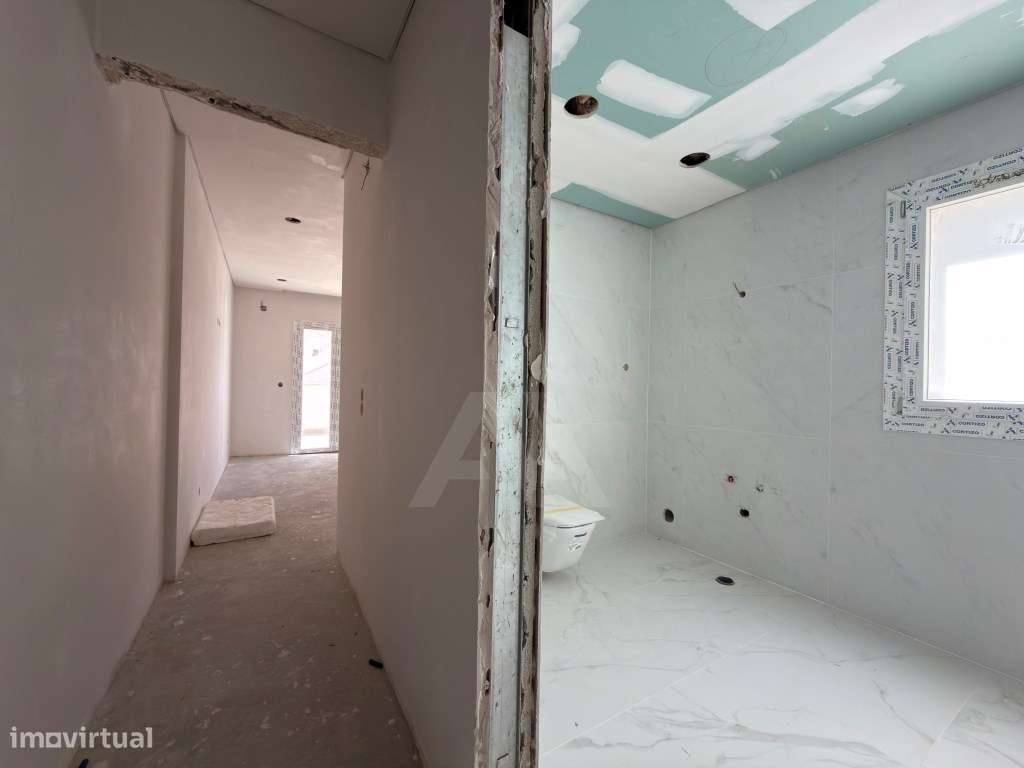 Apartamento T3 novo em Alcoitão com terraço, jacuzzi e garagem-17