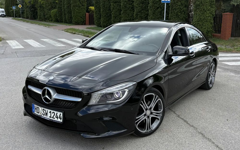 Mercedes-Benz CLA I (2013-2019) 180 Edition 1 2015