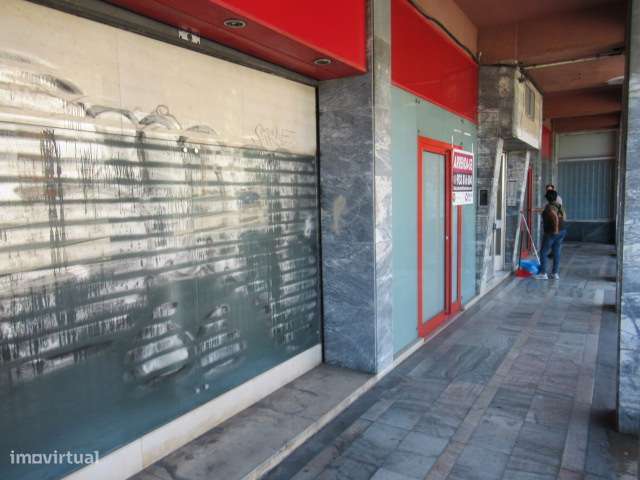 Imóvel Comercial no Lumiar-6