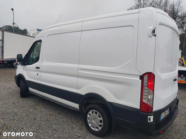 Ford Transit - 13