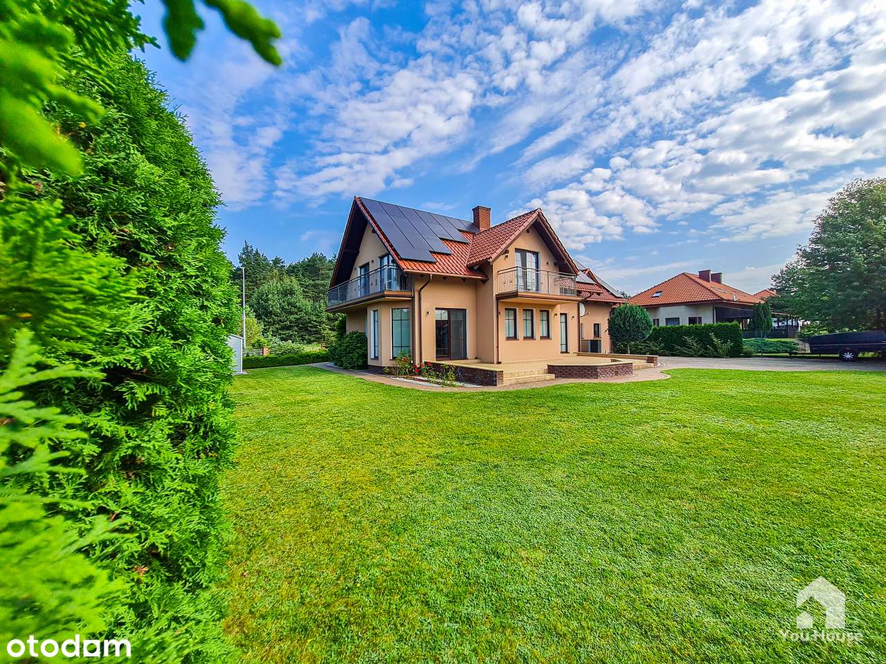 Dom w wysokim standardzie i świetnej lokalizacji !-3