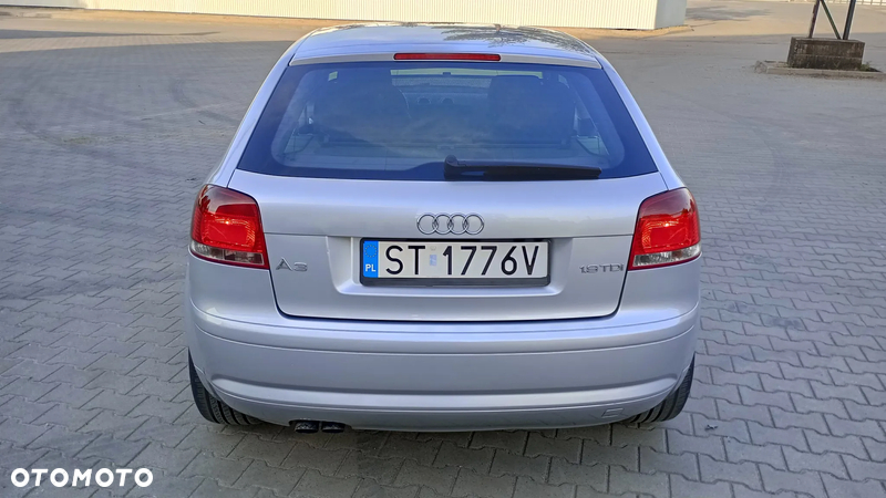 Audi A3 1.9 TDI Attraction - 5