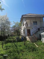 Casa / Pausesti Maglasi / Valcea /