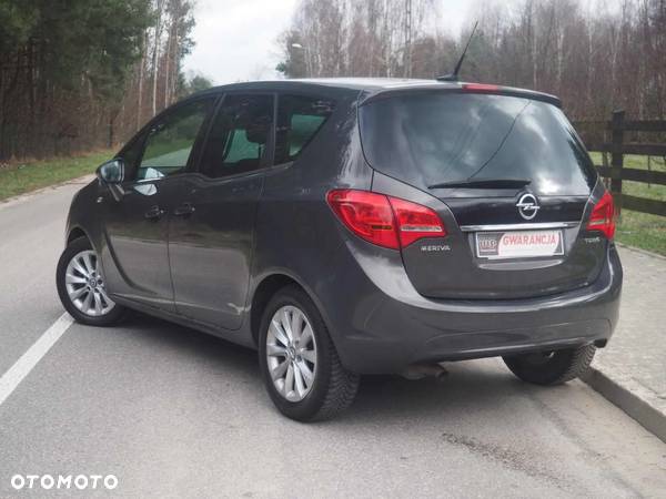 Opel Meriva 1.4 T Cosmo S&S - 3