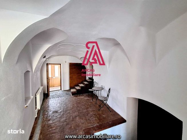 Casa individuala de vanzare cu 4 apartamente-Centrul Istoric Sibiu!-14