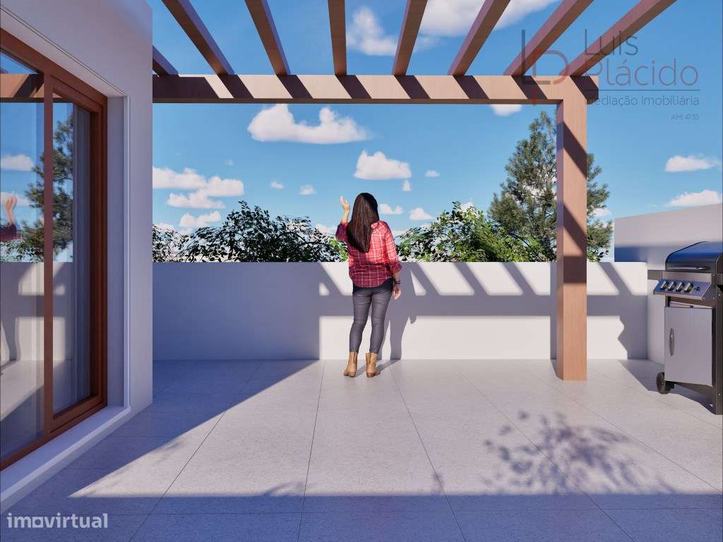 NOVA MORADIA - T4 - Garagem - Jardim - Terraço-5
