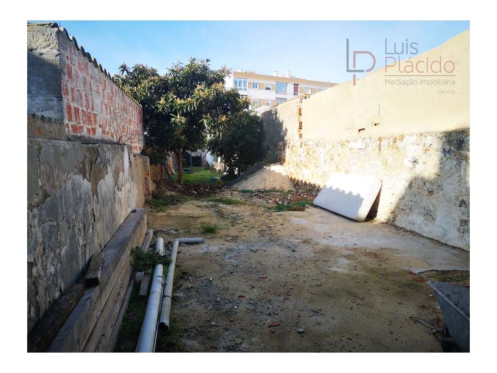 Moradia Centro Histórico de Sines | Projeto Aprovado | Excelente Te...-28