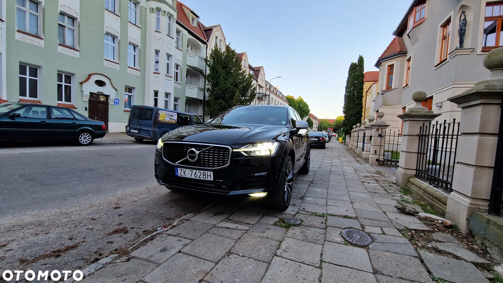 Volvo XC 60 D5 AWD Geartronic RDesign - 7