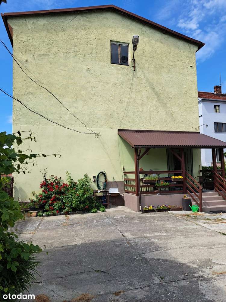 Przestronny dom w Racławicach-2