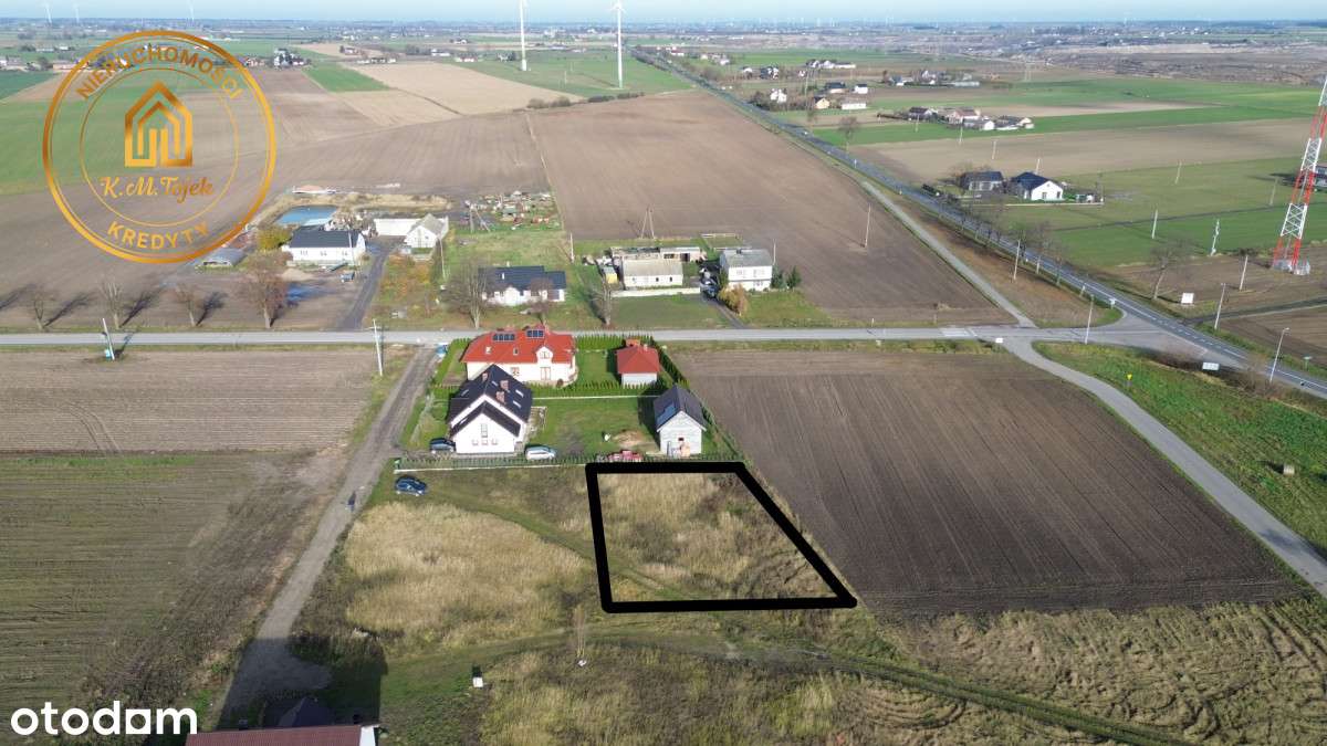 Działka w spokojnej okolicy z warunkami zabudowy-0