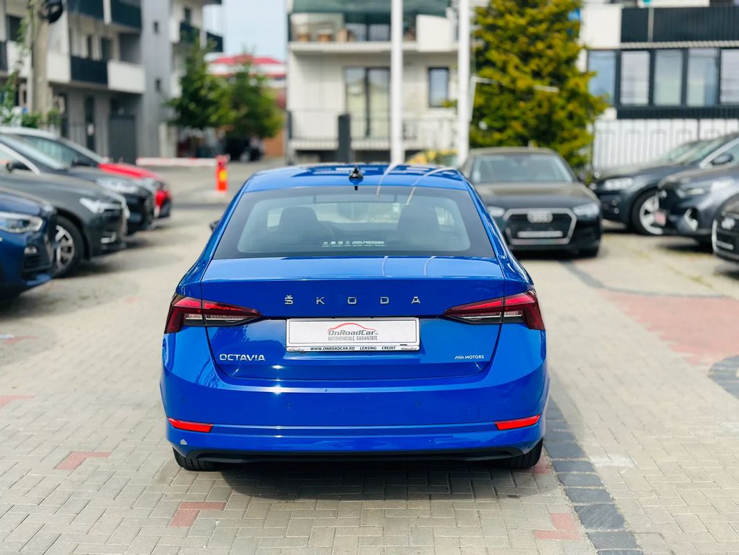 Skoda Octavia 2.0 TDI Ambition - 14