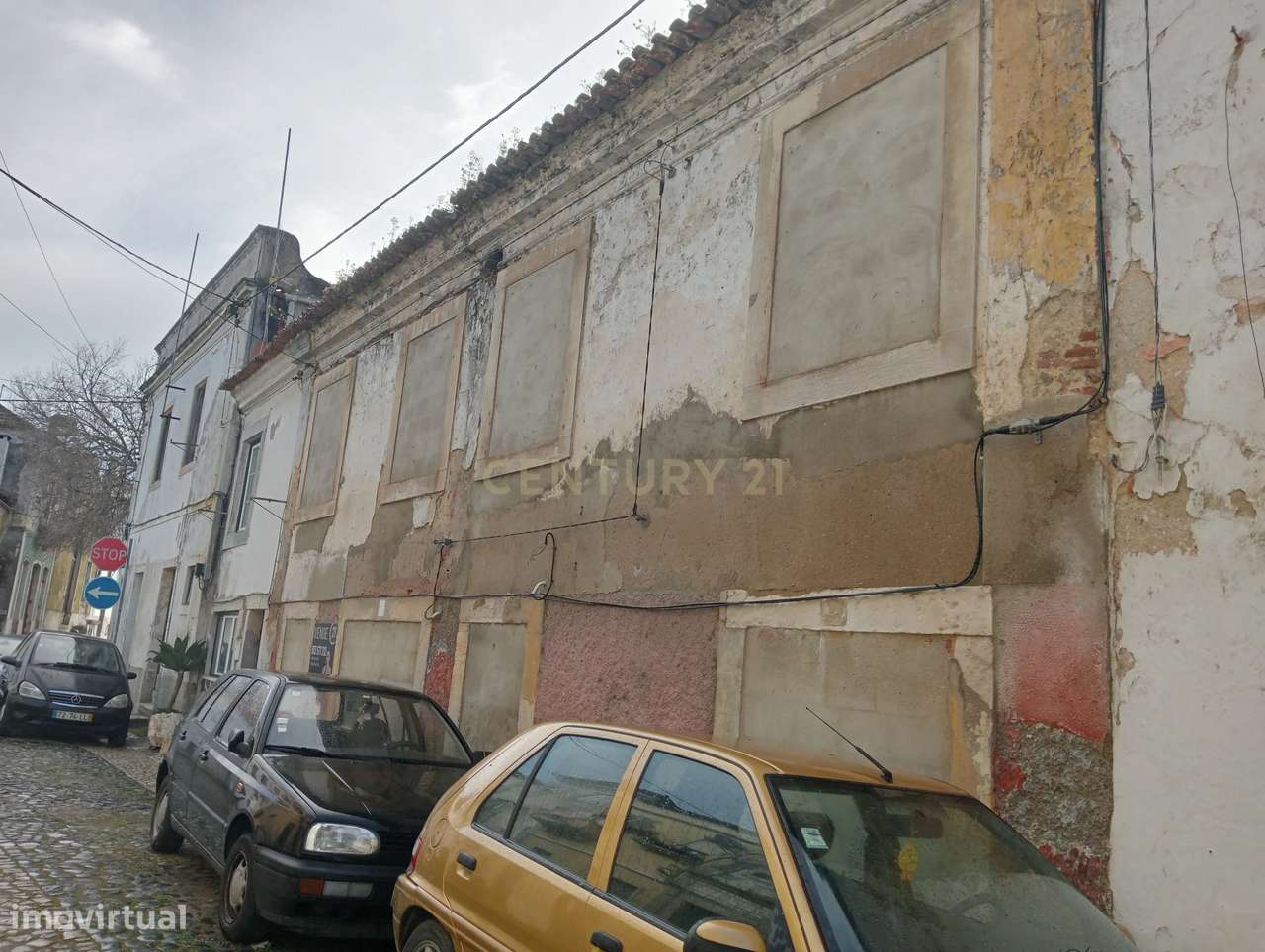 Moradia para restaurar R/C e 1º andar, na Rua Henrique Dias Vigário, S - Grande imagem: 4/6