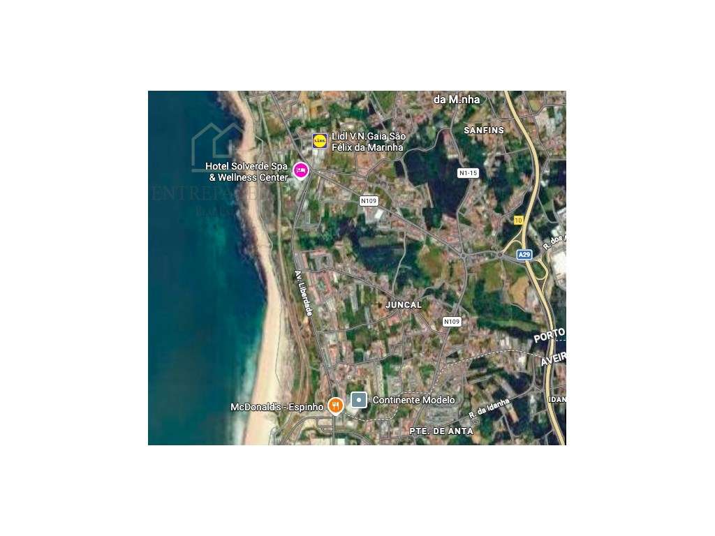 Moradia em banda T3+1 com terraço, perto da praia - para comprar em...-12