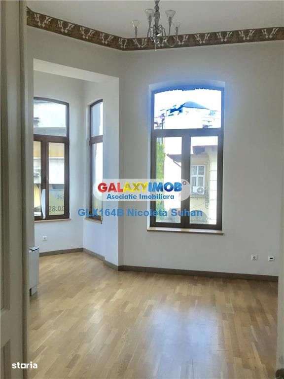 CASA SPECTACULOASA 15 CAMERE UNIVERSITATE S+P+1+M - Imagine principală: 4/20