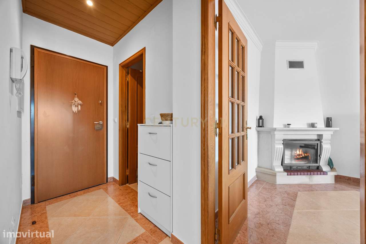 Apartamento T2 Atalaia-5