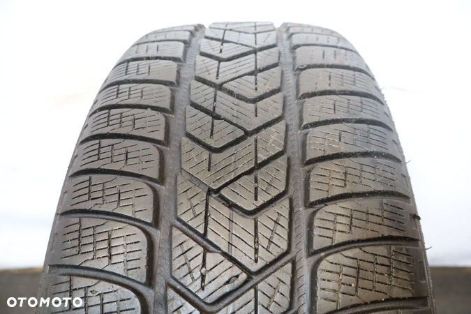 OPONA OPONY 2 SZT PIRELLI 235/50/19 ZIMA 22R - 3