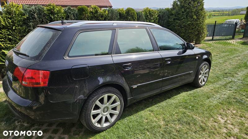 Audi A4 Avant 2.0 TDI - 3