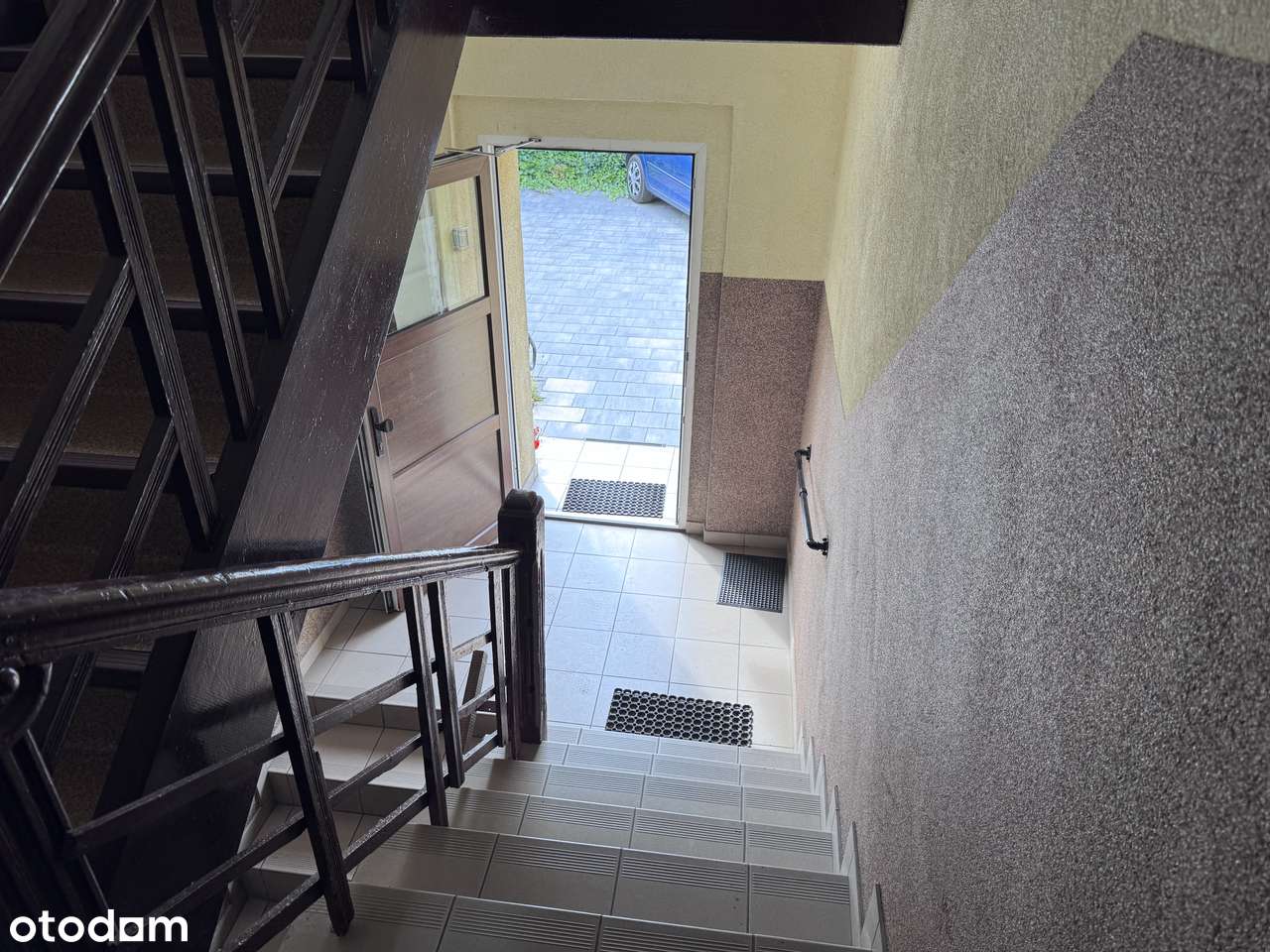 Idealna inwestycja pod wynajem! Kawalerka-3