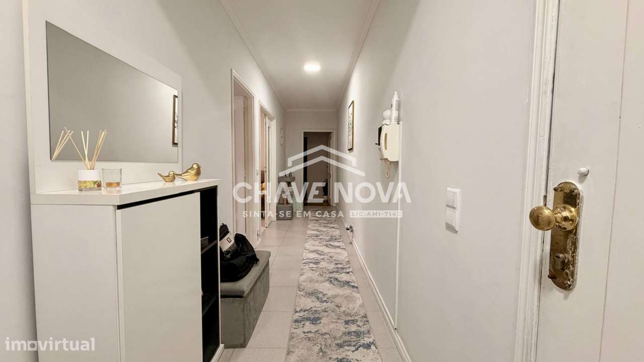 T2 c/ Garagem Box em Canelas - Grande imagem: 4/21