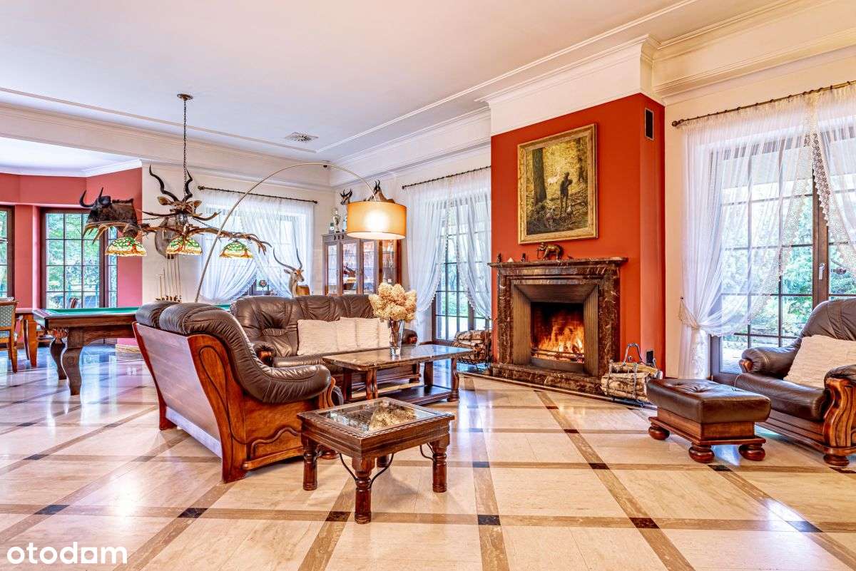 Wyjątkowa rezydencja z prywatnym stawem-4