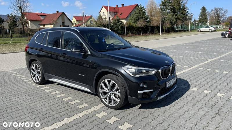 BMW X1 xDrive28i xLine - 3