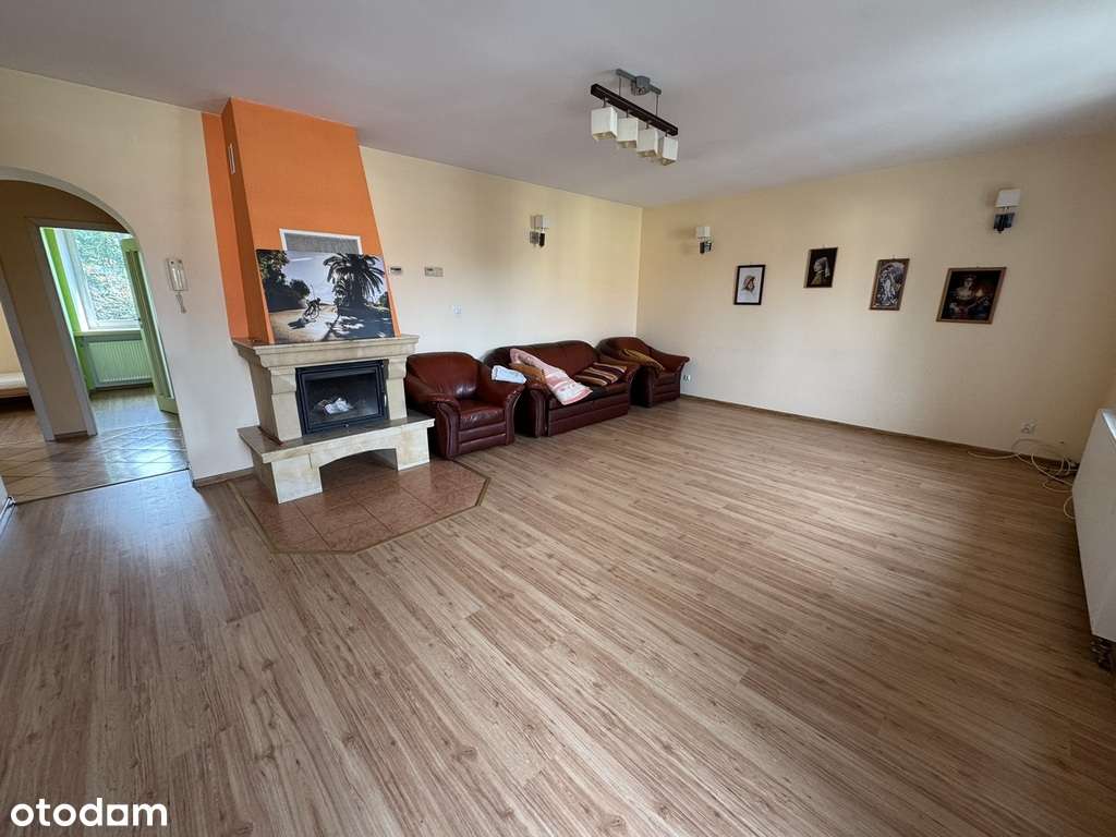 Przestronne mieszkanie z balkonem, 1 piętro-2