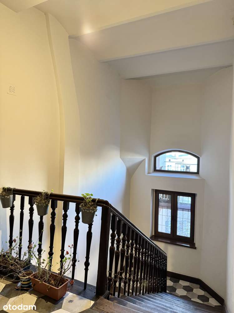 800 metrów od Rynku | Wysokie sufity | Balkon | Do remontu-8