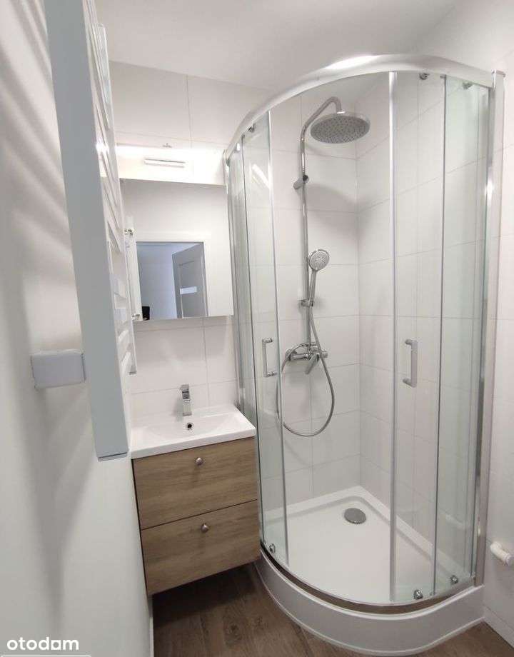 Kawalerka na osiedlu Kaliny po generalny remoncie-0