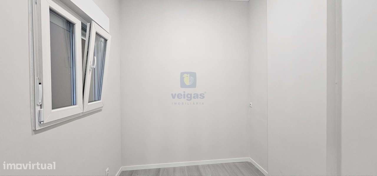 Loja para venda ou arrendamento em Belas – 78 m² - Grande imagem: 4/16