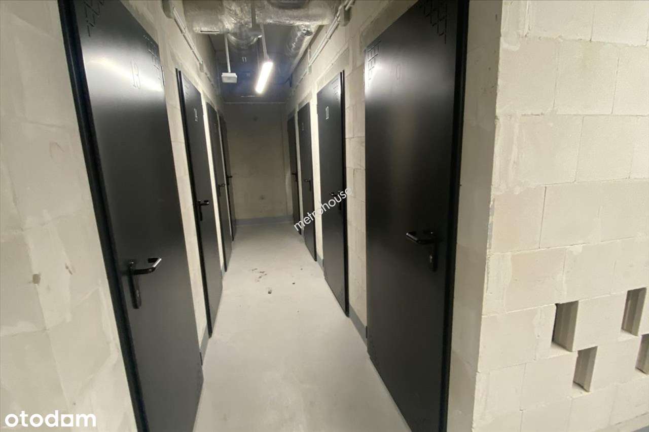 4 pokoje w Aroma Park, cisza zieleń, garaż z ładowarkami do EV komórka-6