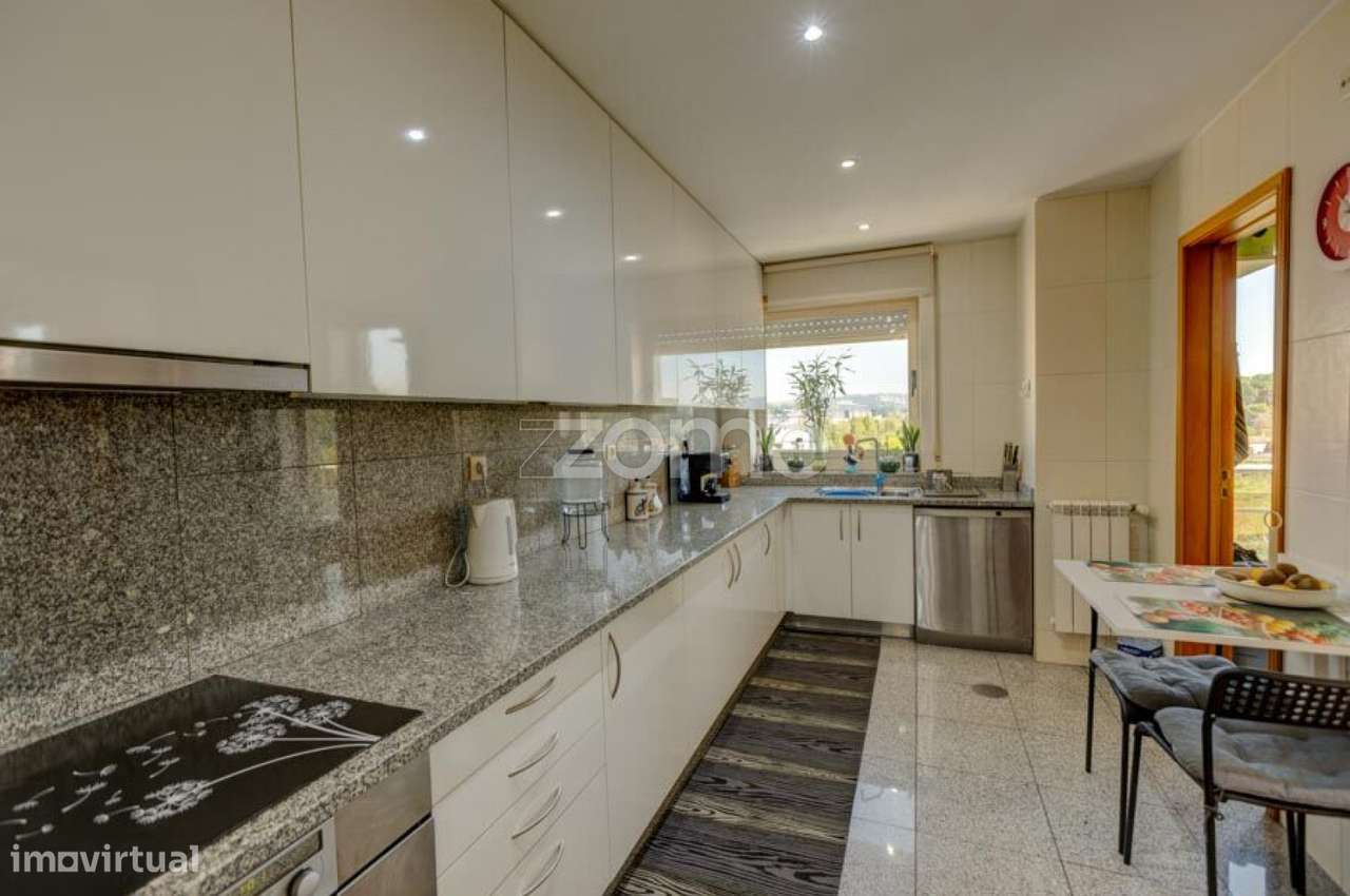 Apartamento T3 | Centro de Famalicão-25