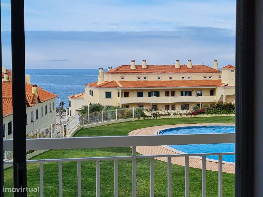 Vende-se T2 com ótima vista de mar-5