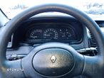 Renault Laguna 1.8 RN - 12