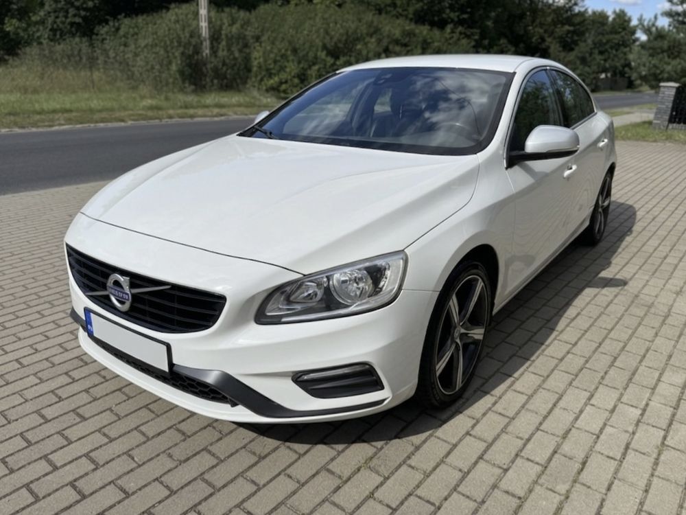 Volvo S60 II (2010-) D2 Drive-E R-Design Momentum 2016