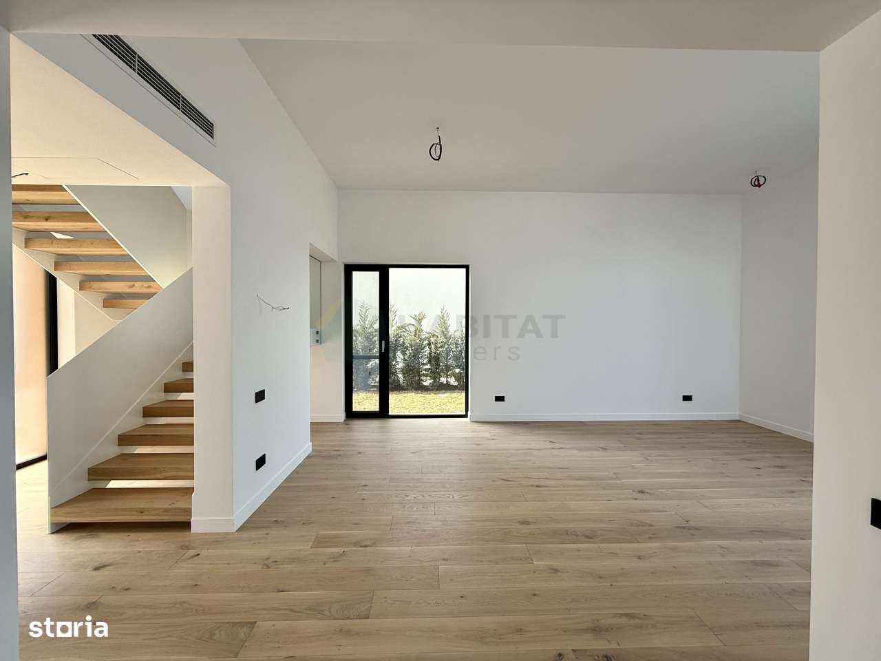 Vila tip duplex in Amber Forest, langa padure-7