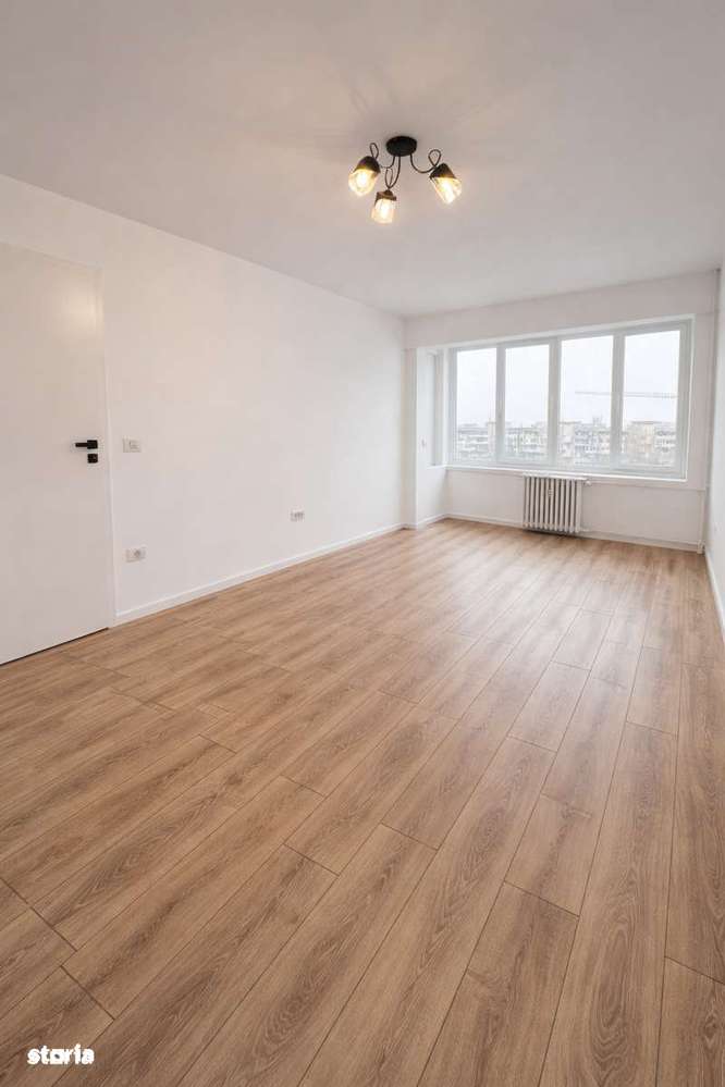 Apartament 3 Camere | Decomandat | Vedere Parc | Renovat Complet |