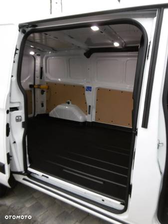 Ford Transit Custom - 18