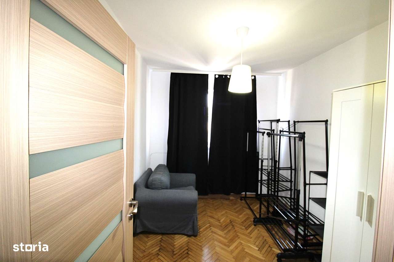 Apartament cu 3 camere in zona Centru, langa Banca Nationala - Imagine principală: 5/8