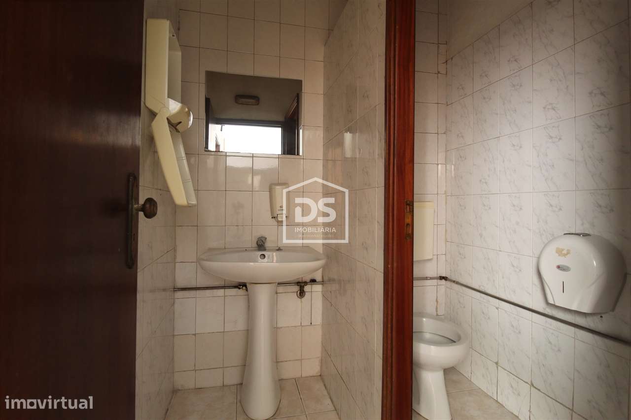 Loja  Venda em Nespereira e Casais,Lousada - Grande imagem: 4/21