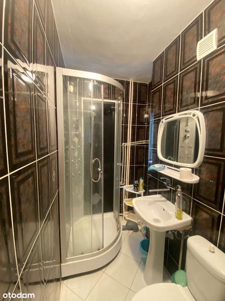 Piętrowy dom na kameralnym osiedlu | Idealny pod działalność - Pełny obrazek: 5/10