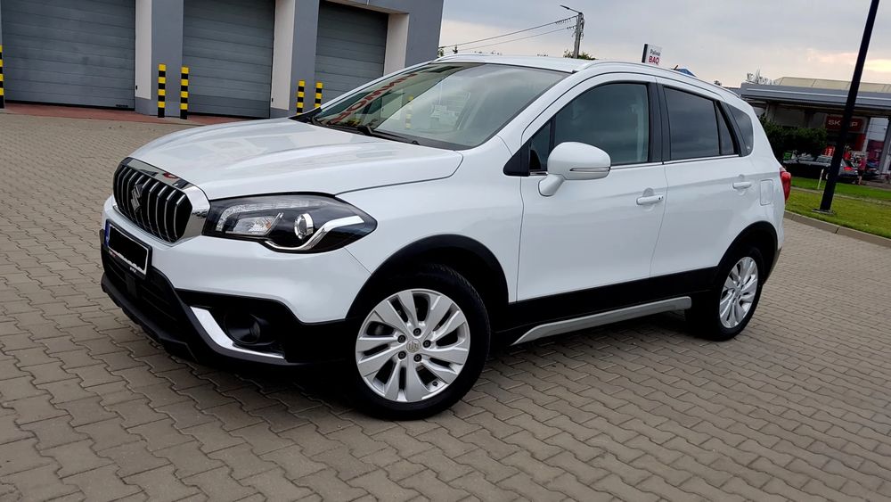 Suzuki S-Cross 2019