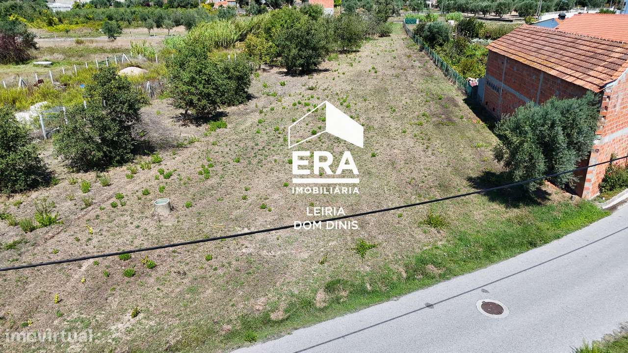 TERRENO COM 1.600M² COM POTENCIAL PARA CONSTRUÇÃO-4