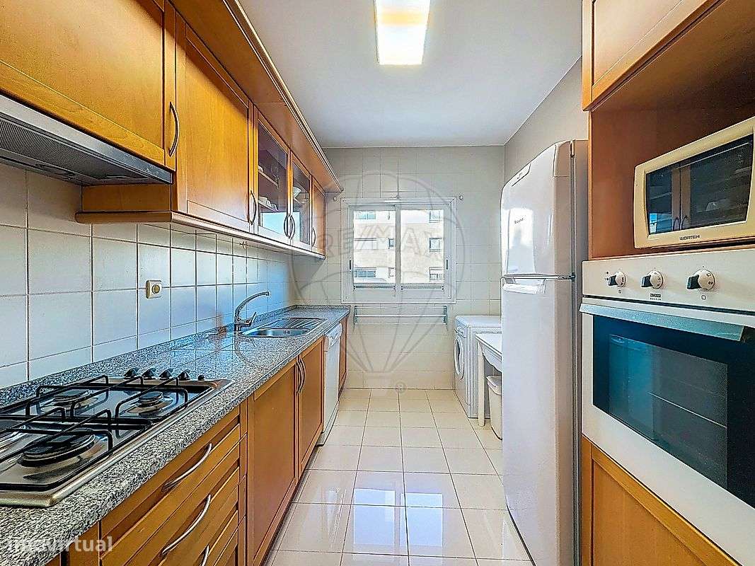 Apartamento T1 para arrendamento - Grande imagem: 4/14