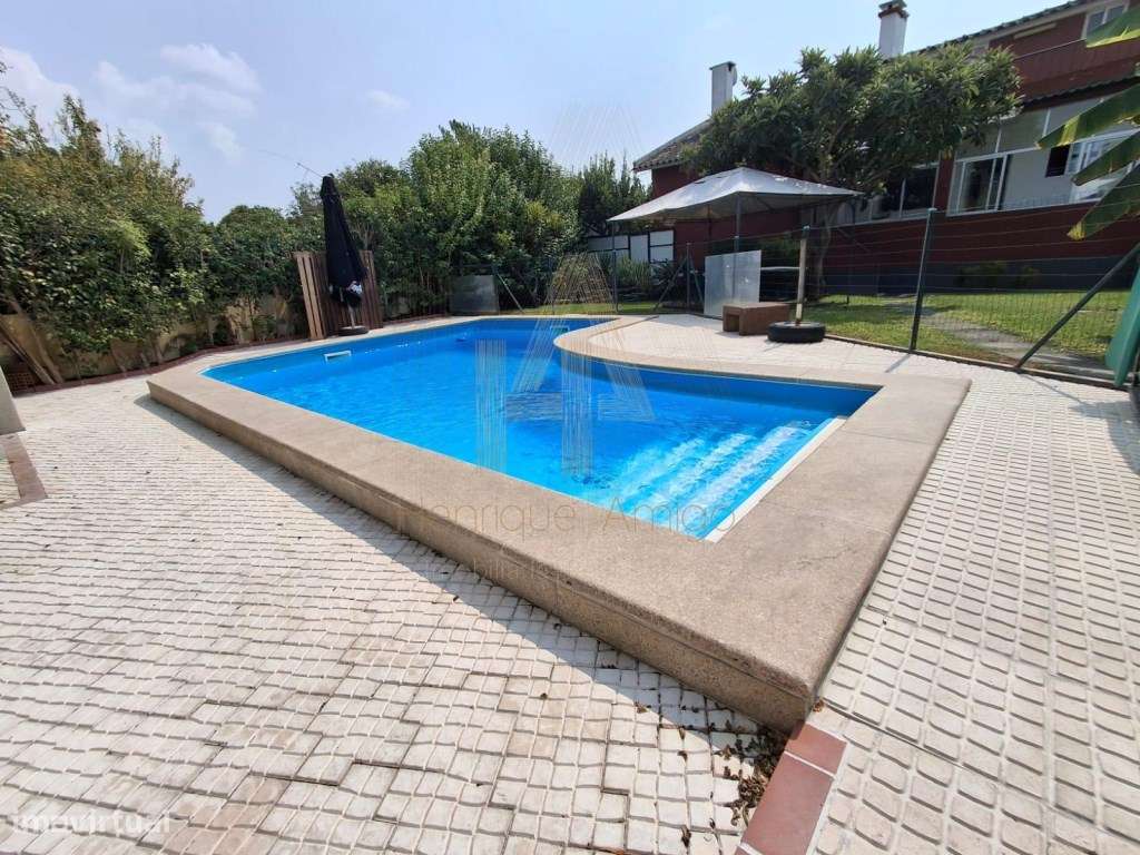 Fantásica Moradia T6 em Brejos Clérigos, Azeitão-1