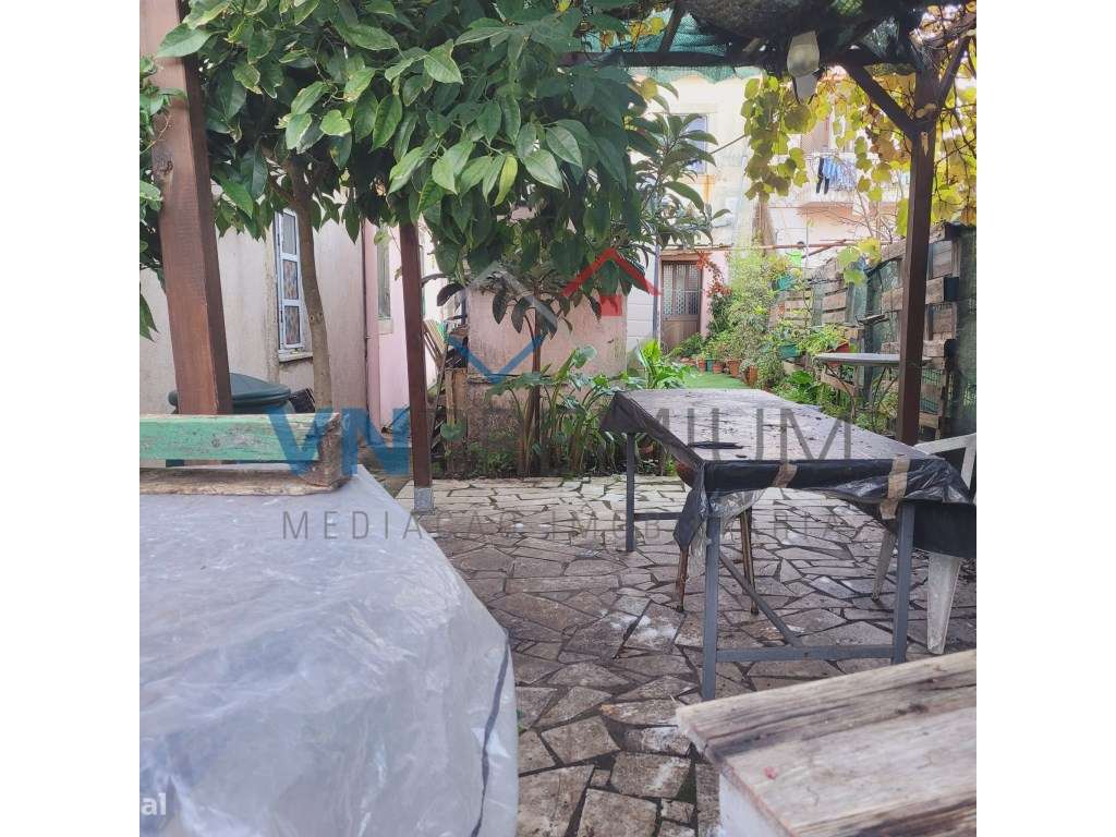 Moradias Geminadas em Venda em frente ao Palácio de Queluz-6