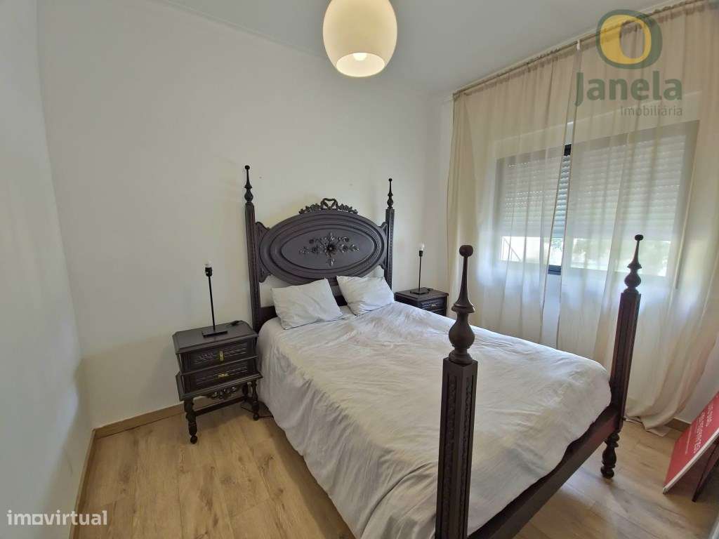 Andar de moradia no centro de Faro, com logradouro e terraço-7