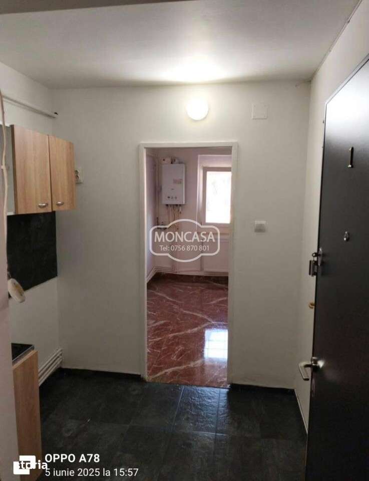 Cameră de cămin cu baie proprie si centrală termica - Imagine principală: 3/10