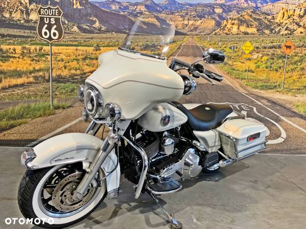 Harley-Davidson Touring Electra Glide - 6