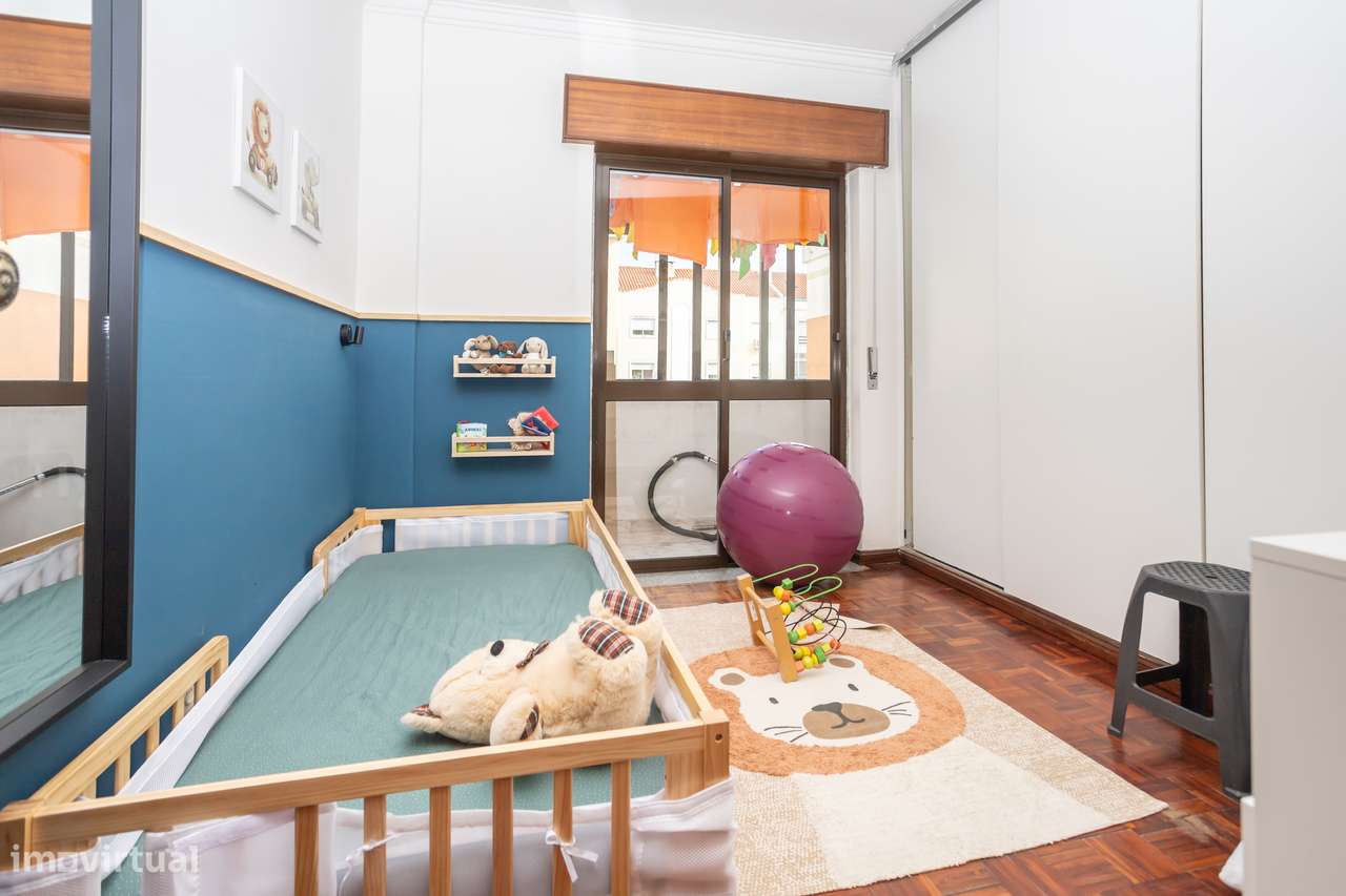 Apartamento T2 com Arrecadação-8