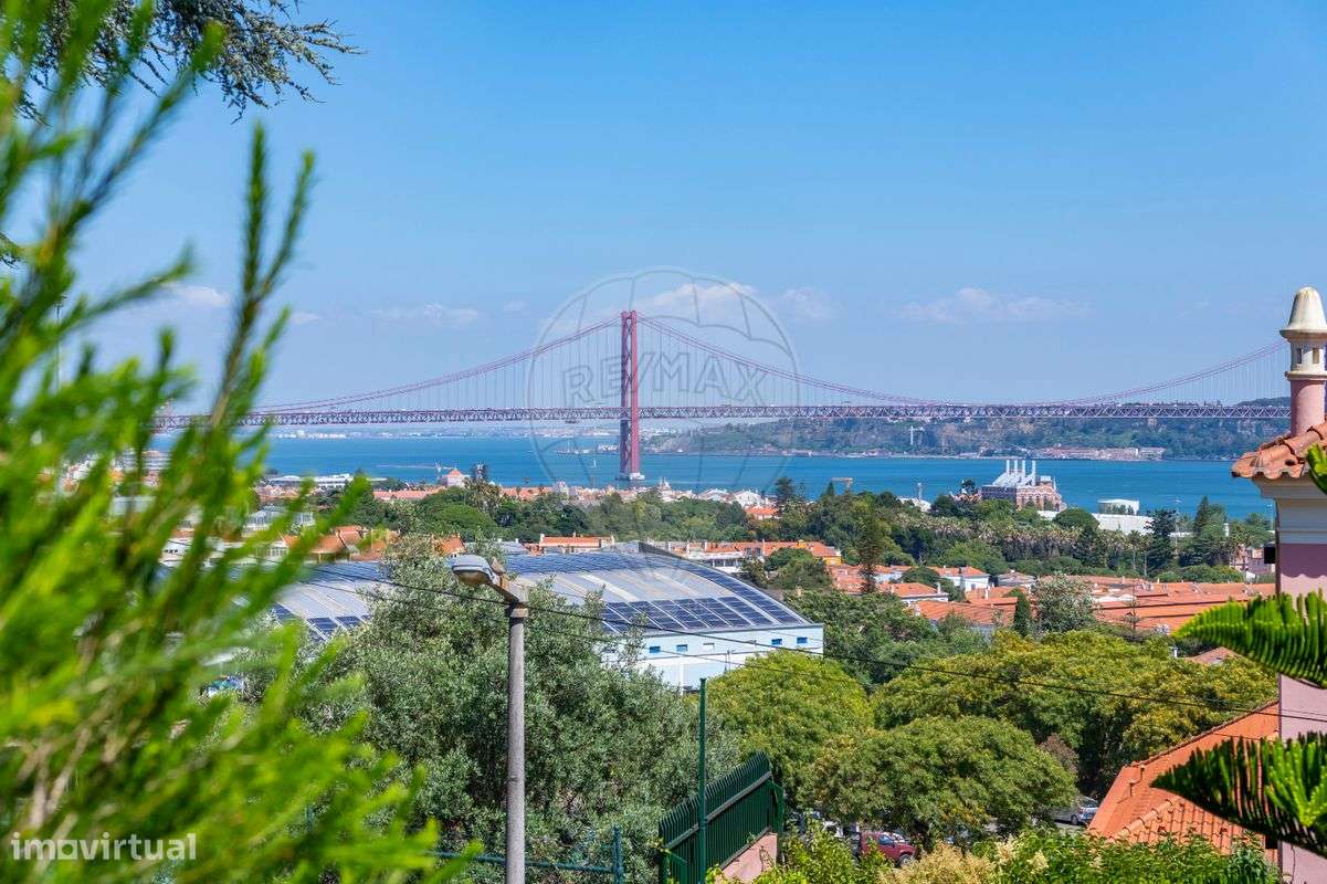 Moradia T6 para venda - Grande imagem: 5/48